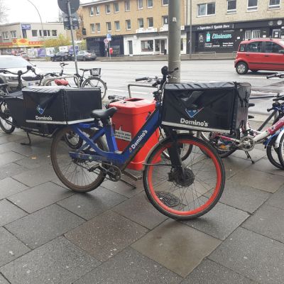11. Damit habe ich Pizza ausgeliefert..jpg