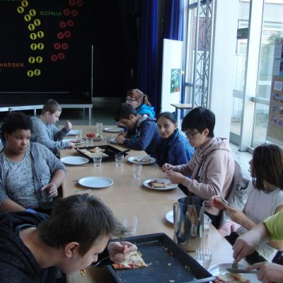 Gemeinsames Mittagessen