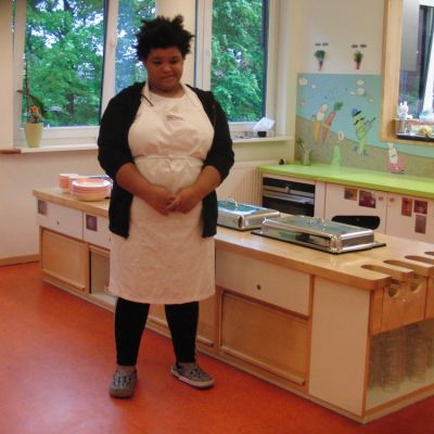 7. Hier wird das Buffet aufgebaut..jpg
