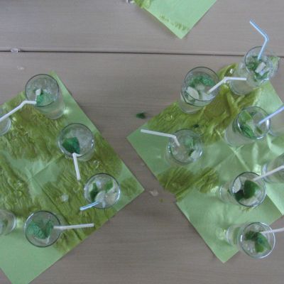 Zu Beginn Cocktails