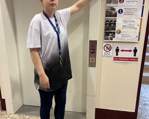 Vanessa - HausWeinberg5.jpg