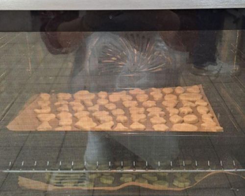 4. Wir haben Kekse gebacken..jpg